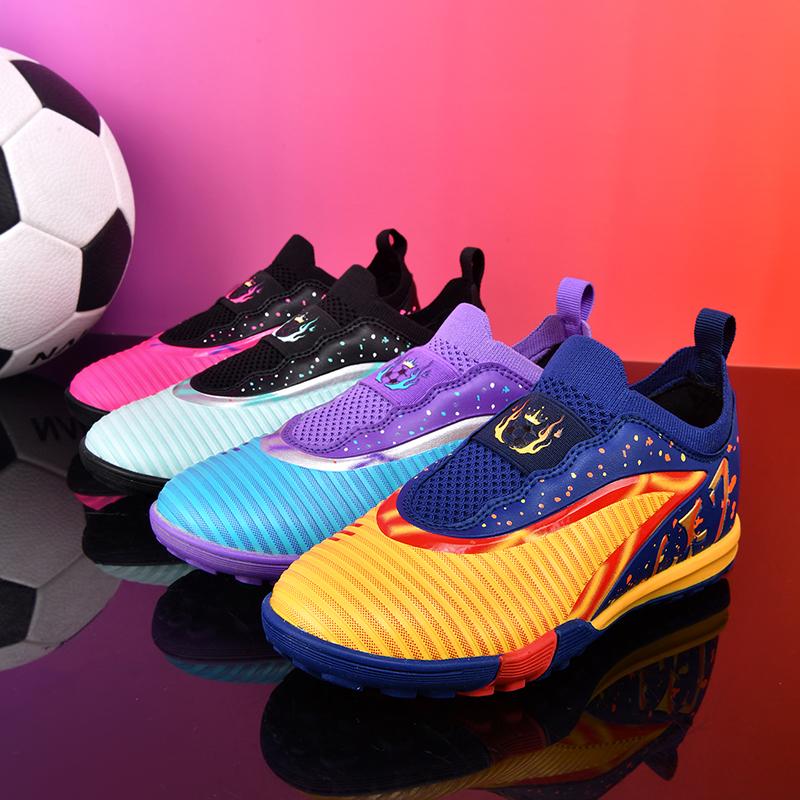 New Men Kids Professional Soccer Shoes Boys Football Boots Ultralight Match Training Shoes Non-Slip Cleats Grass Drop Shipping