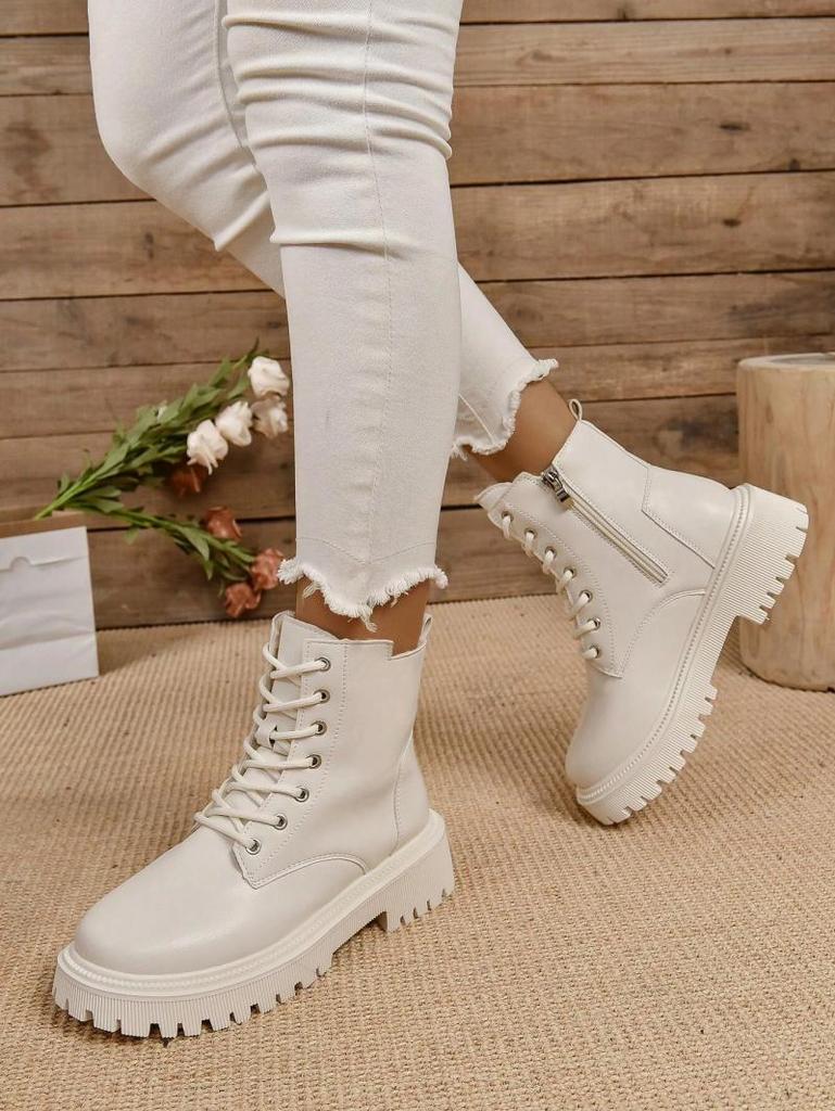 Winter 2026 Lace Up Pu Leather Motorcycle Woman Plus Size Short Booties Shoes Thick Warm Long Plush Ankle Boots for Women