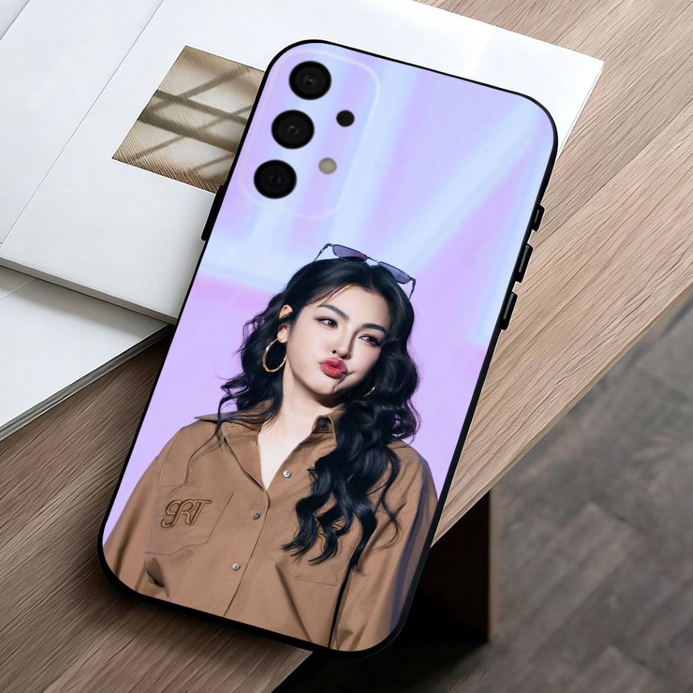 Faye Peraya Malisorn Handyhülle für Samsung Galaxy A73, A72, A71, A70, A53, A52, A51, Andere Weiche Schwarze Hülle