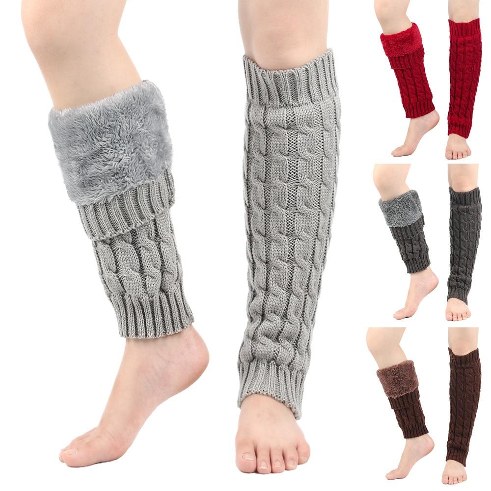 A Pair of Plush Sock Covers for Warm and Thick Leg Protection, Outdoor Cold Proof Foot and Leg Protection Covers