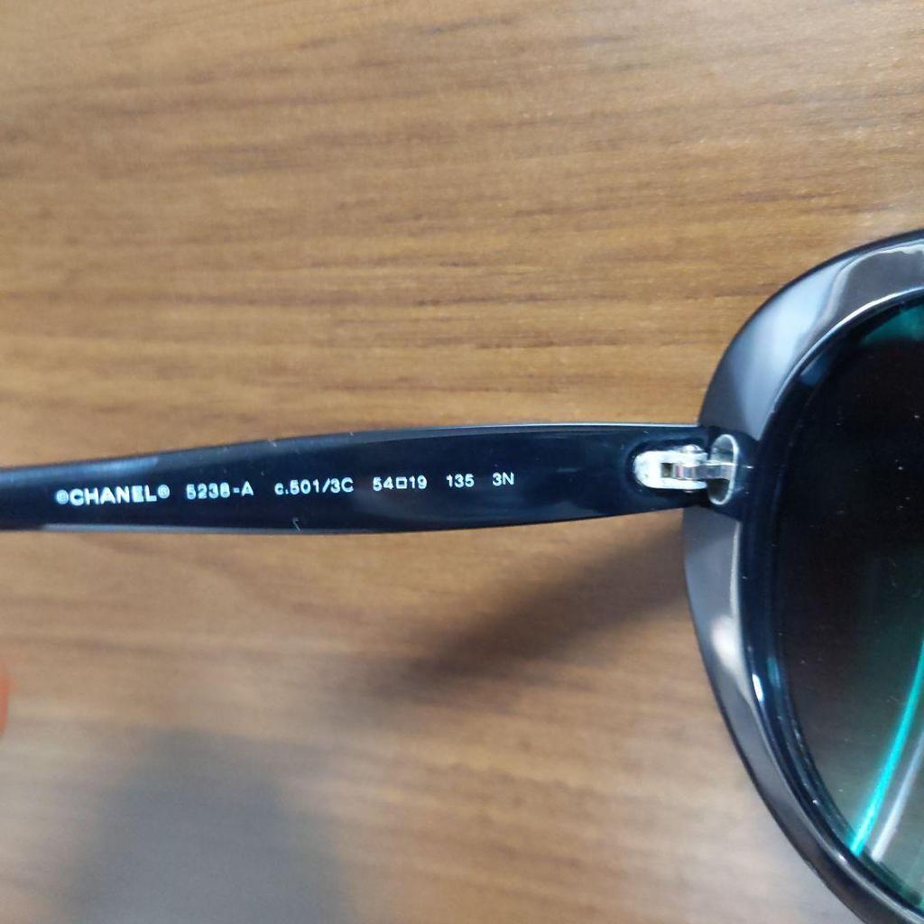 Used CHANEL 5238-A black sunglasses