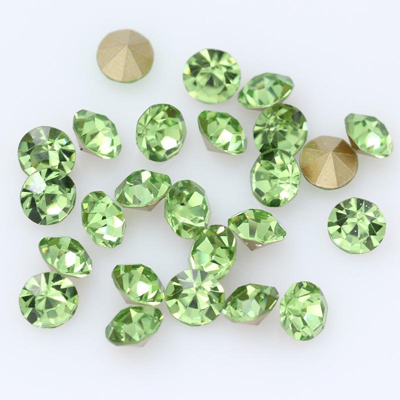 Large Round Colored Pointed Back Glass Rhinestones for DIY Phone Cases and Nail Art.