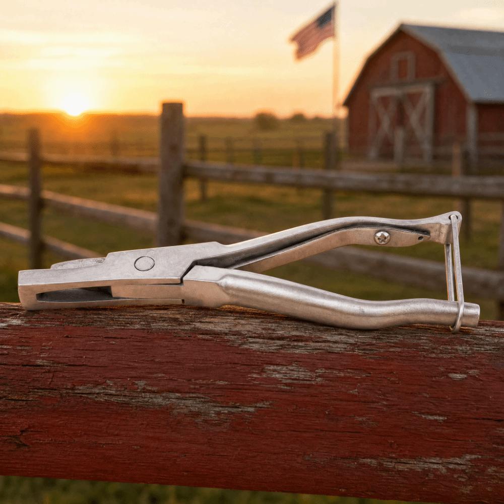 Stainless Steel Construction Livestock Identification Pliers Breeding Site
