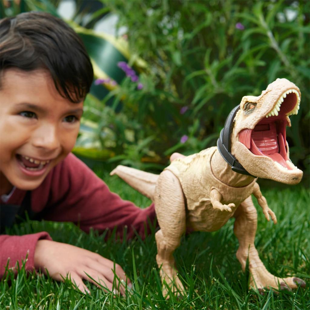Mattel Jurassic World Side Attack! Roaring T-Rex (Total Length: Approx. 18.5 Inches) [Ages 4 and Up] HNT62