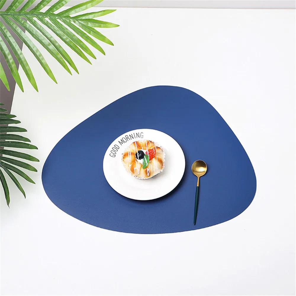 

Треугольные кожаные коврики для столовых приборов, кухонные коврики для обеденного стола, коврик для стейка, нескользящие подушечки, подушечки для отеля, ресторана, домашний декор 1Pc синий