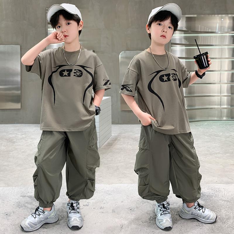Boys' Summer Set 2026 New Children's Summer Dress, Medium and Large Children's Handsome and Fashionable Short sleeved Pants, Boys' Clothes Trendy