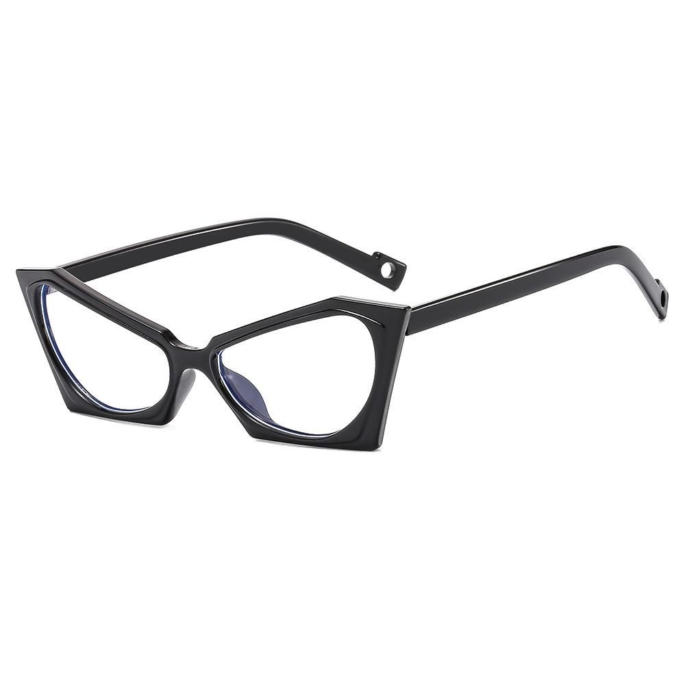 Elegant Anti-Blue Light Glasses Frame: Trendy, Personalized European-American Design with Versatile Flat Lenses.