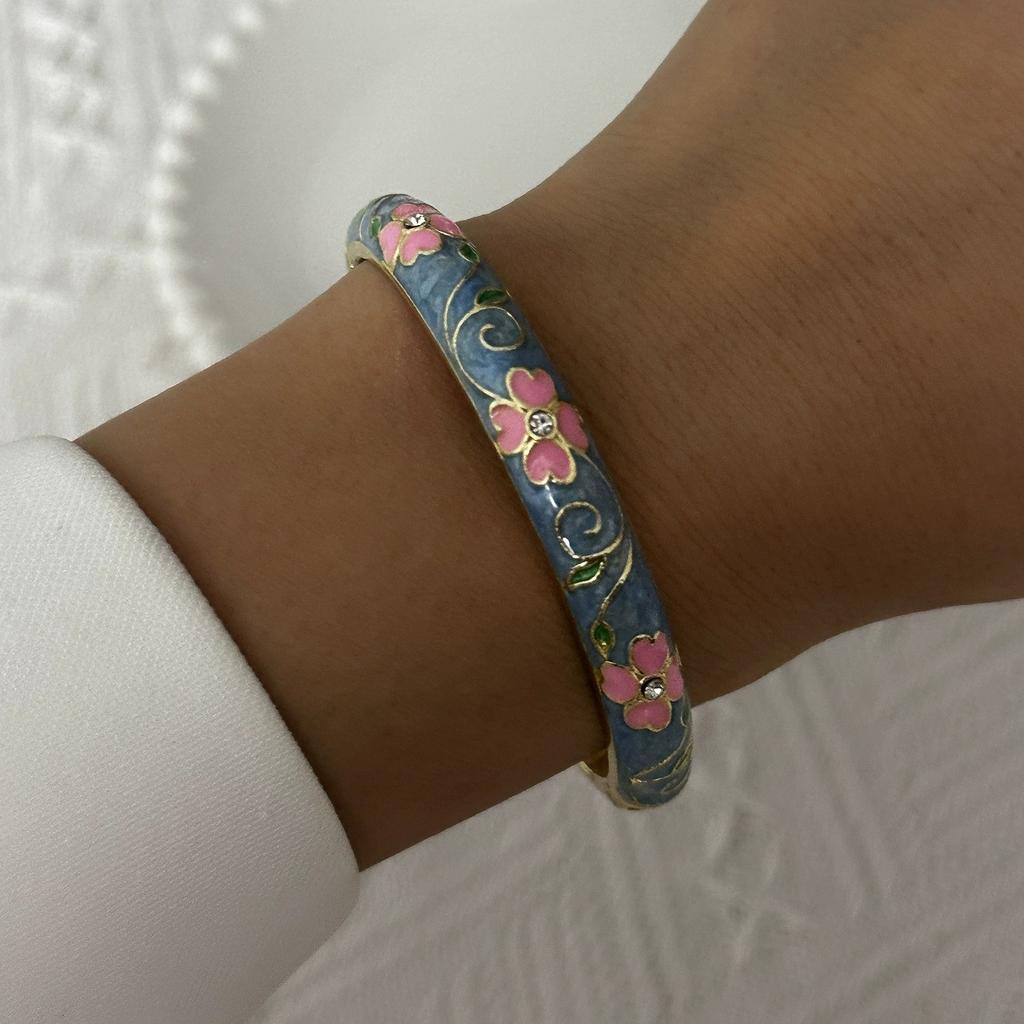 Retro New Trend Enamel Dropped Glaze Flower Texture Bracelet for Women Unique Design Evil Eye Floral Zircon Bangle Party Jewelry