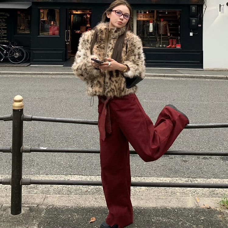 New Gradient Leopard Print Cropped Coat for Women - Thickened Ladies' Overcoat