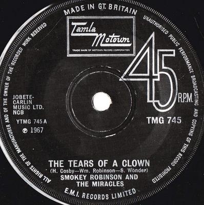 7inch Record MIRACLES - The Tears Of A Clown TMG745 Tamla Motown 1970 UK Soul/Funk Used