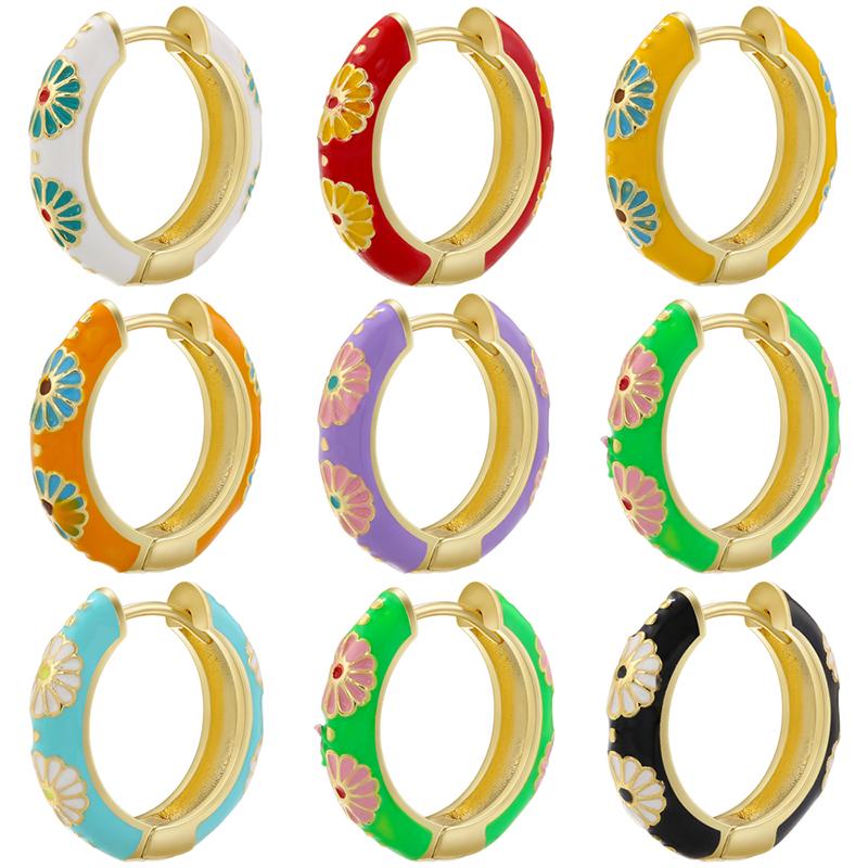 ZHUKOU Retro Little Daisy Hoop Earrings Gold Enamel Hoops Women Colorful Women Round Huggie Earrings VE843