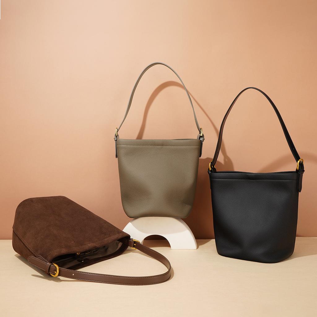 Classic Top-grain Leather Single-shoulder Bag, Simple and Versatile for Commuting, Hand-held Crossbody Bag, Simple Leather Mother-and-child Bag