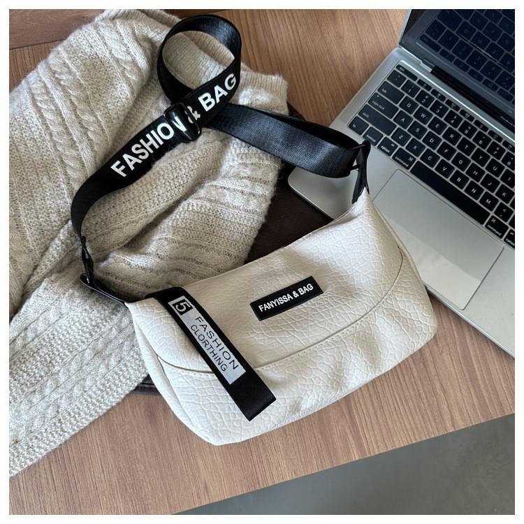 

Fashionable Pu Small Dumpling Bag For Women Ideal For Casual Daily Use In Chic Colors OffWhite