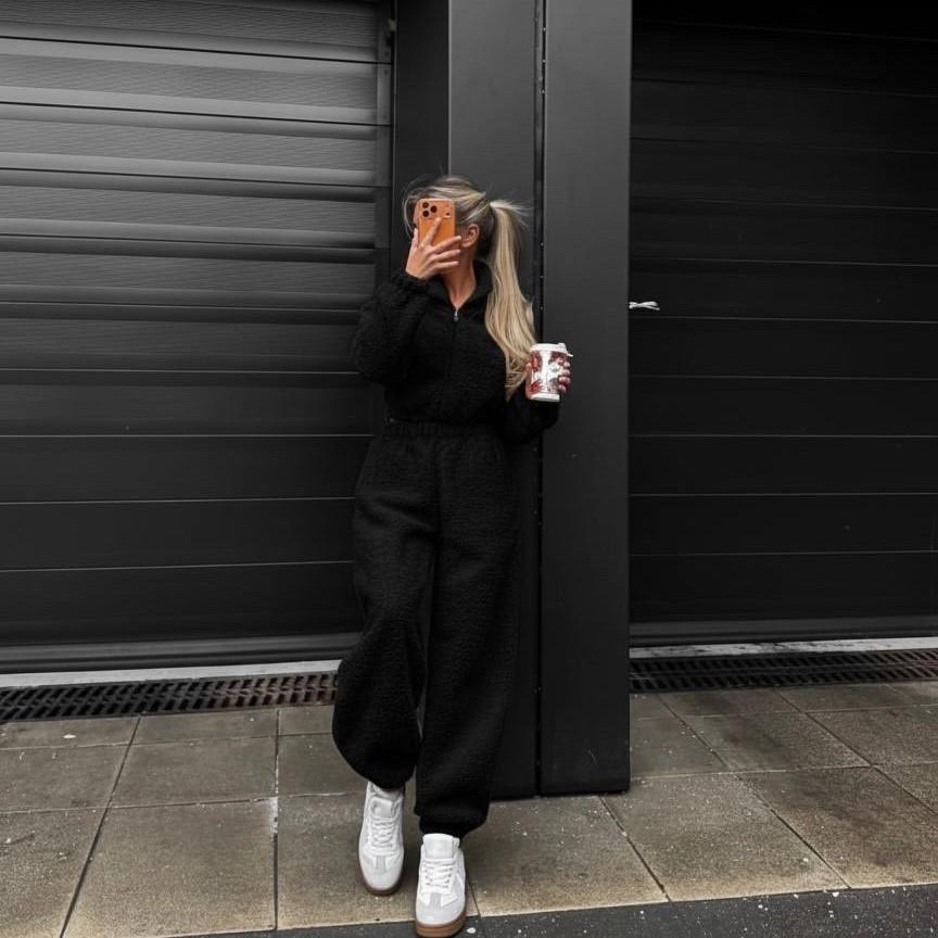 Europe, America, autumn and winter new home suit solid color round neck pullover long sleeve two-piece set casual pajamas can be worn outside