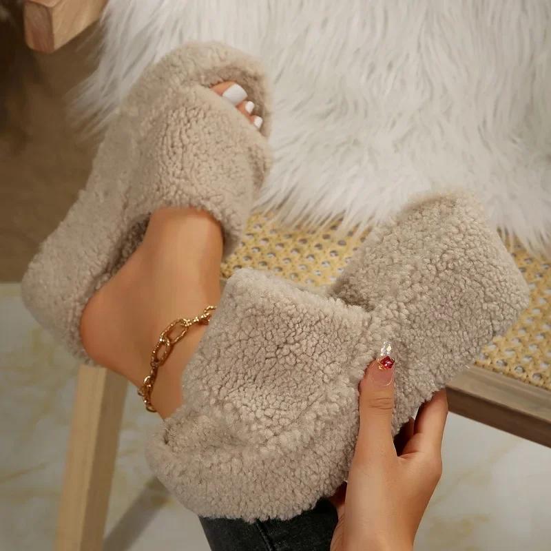 Fashion 2024 Hot Sale Ladies Shoes Plus Size Women's Slippers Fashion Peep Toe Casual Slippers Women New Short Plush Platform Slippers