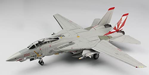 Platz/Italeri 1/48 scale U.S. Navy Carrier-Based Fighter F-14A Tomcat VF-111 Sundowners Plastic Model TPA-16, Molded in Color