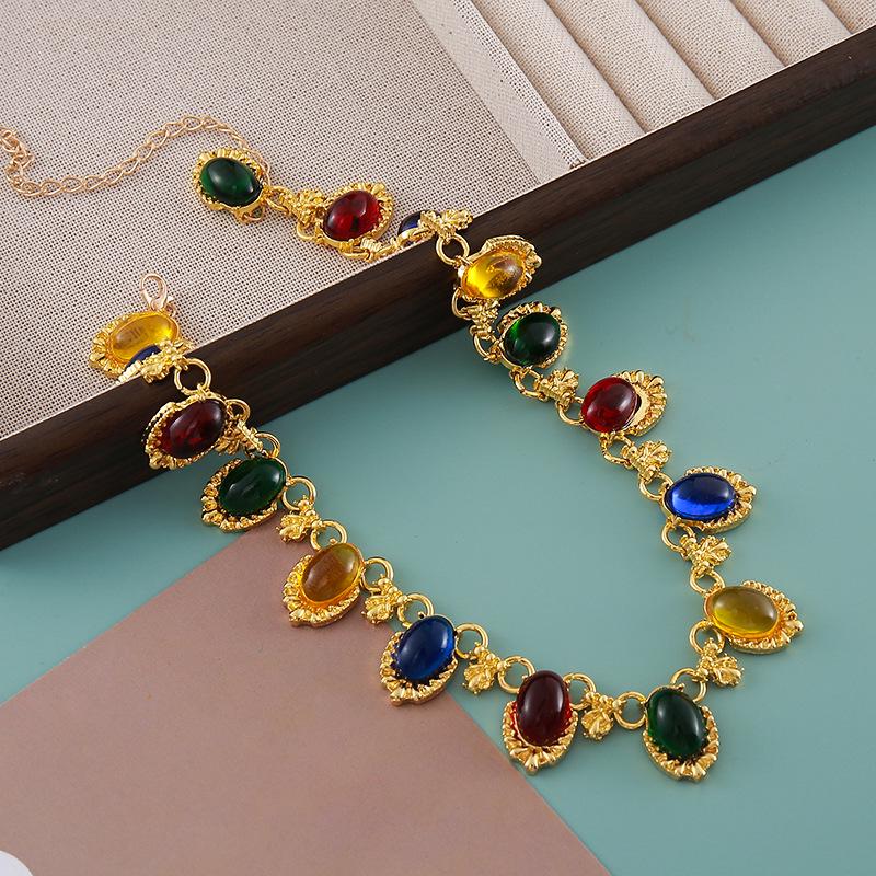 Colorful Retro European & American Oval Resin Necklace - Bohemian Hip-Hop Style Sweater Chain for Women