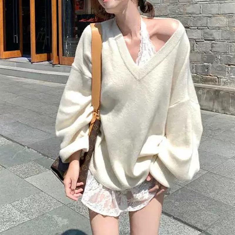 Lazy wind V-neck knitted sweater women's new autumn and winter wear loose and thin high-end long-sleeved top
