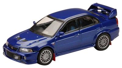 Mitsubishi Lancer GSR Evolution 6 1999 mit Schmutzfänger Eyesel Blue 1/64 (CP9A)