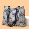 Leisure Tote Bag, European and American Fashion Retro Printed Handbag, Large Capacity Classic Versatile Shoulder Bag