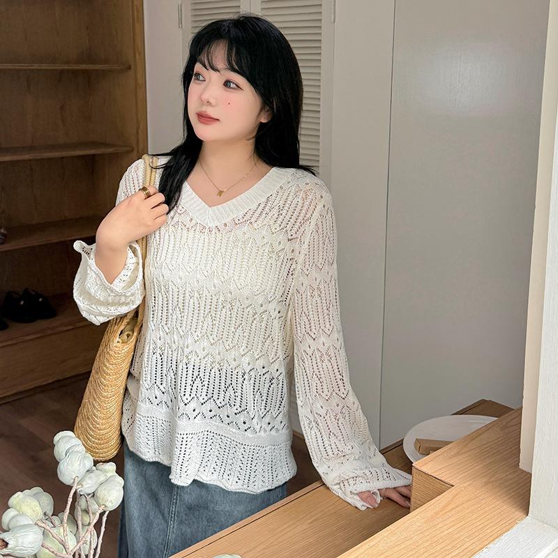 Large Size Women's Clothing Lazy Wind Horn Sleeves Hollow Thin Blouse Spring New Fashion Sweater 132000