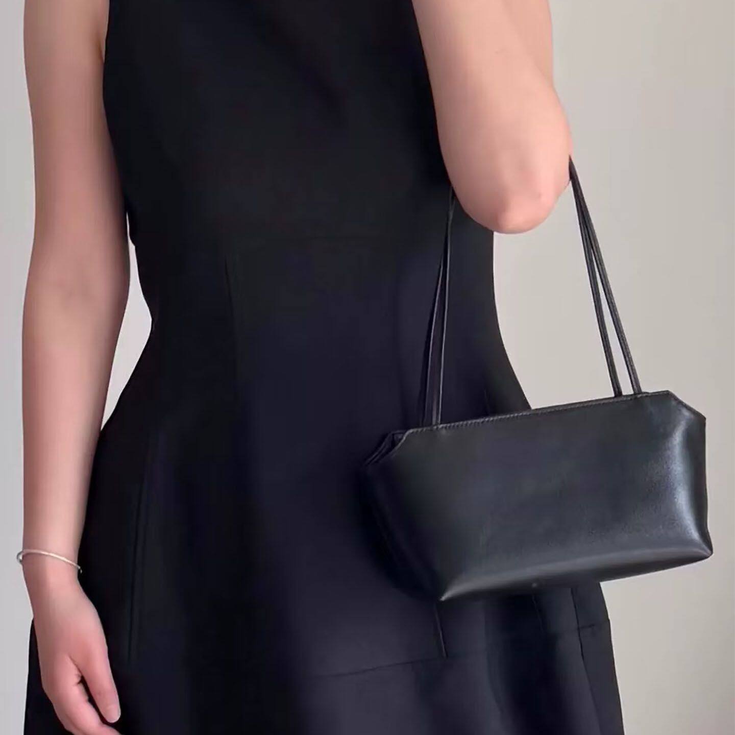 Row Minimalist Terrasse Bag, Full Sheepskin