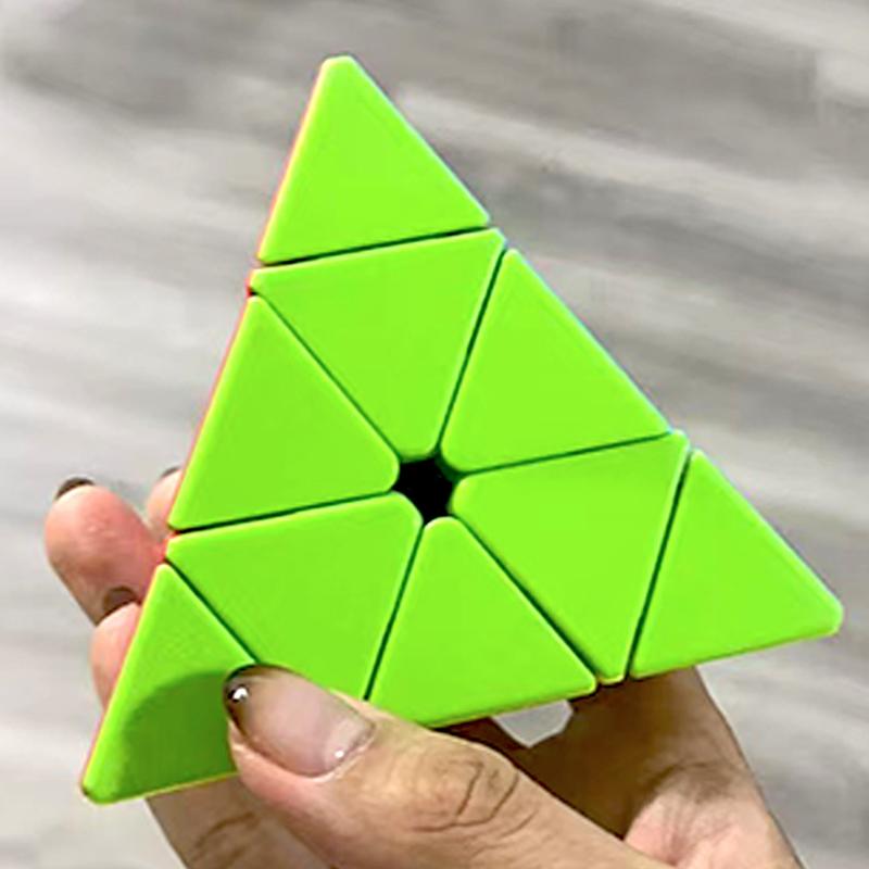 Speed Cube 3X3X3 Pyramid Stickerless Triangle Puzzle Smooth Easy Turning Educational Toys For Kids Boys Girls Zauberwürfel