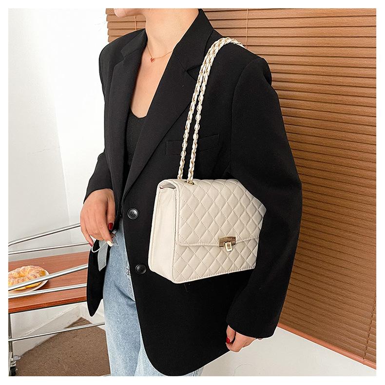 Bolso cruzado cuadrado con hebilla de bloqueo Lingge de color sólido para mujer, bolso de hombro inclinado de PU para ocio, correa de cadena, gran capacidad