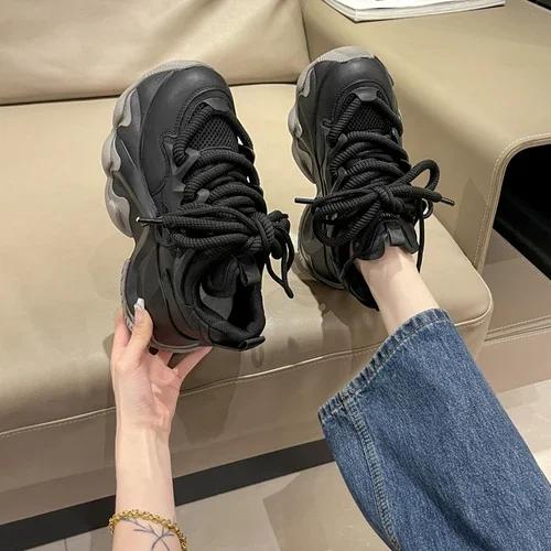 

Осенние кожаные туфли на массивной подошве, женские, каблук 6 см, кроссовки на платформе, дышащие, теннисные, женские, вулканизированная обувь, спортивные туфли, обувь для папы 40 чёрный