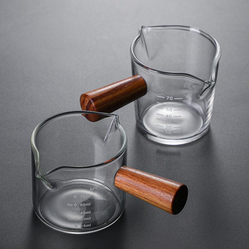 Glasmessbecher mit Holzgriff Premium-Qualität Espressotasse für Kaffeeliebhaber Hausbacken Kaffeebar-Nutzung