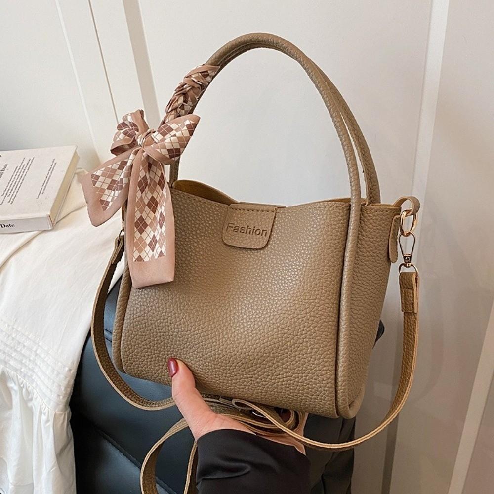 Solid Color Pu Leather Bucket Bag Versatile Women 's Handbag Temperament Crossbody Bag  Outdoor