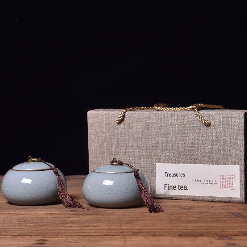 

Jiakangming Longquan Celadon Ceramic Tea Canister