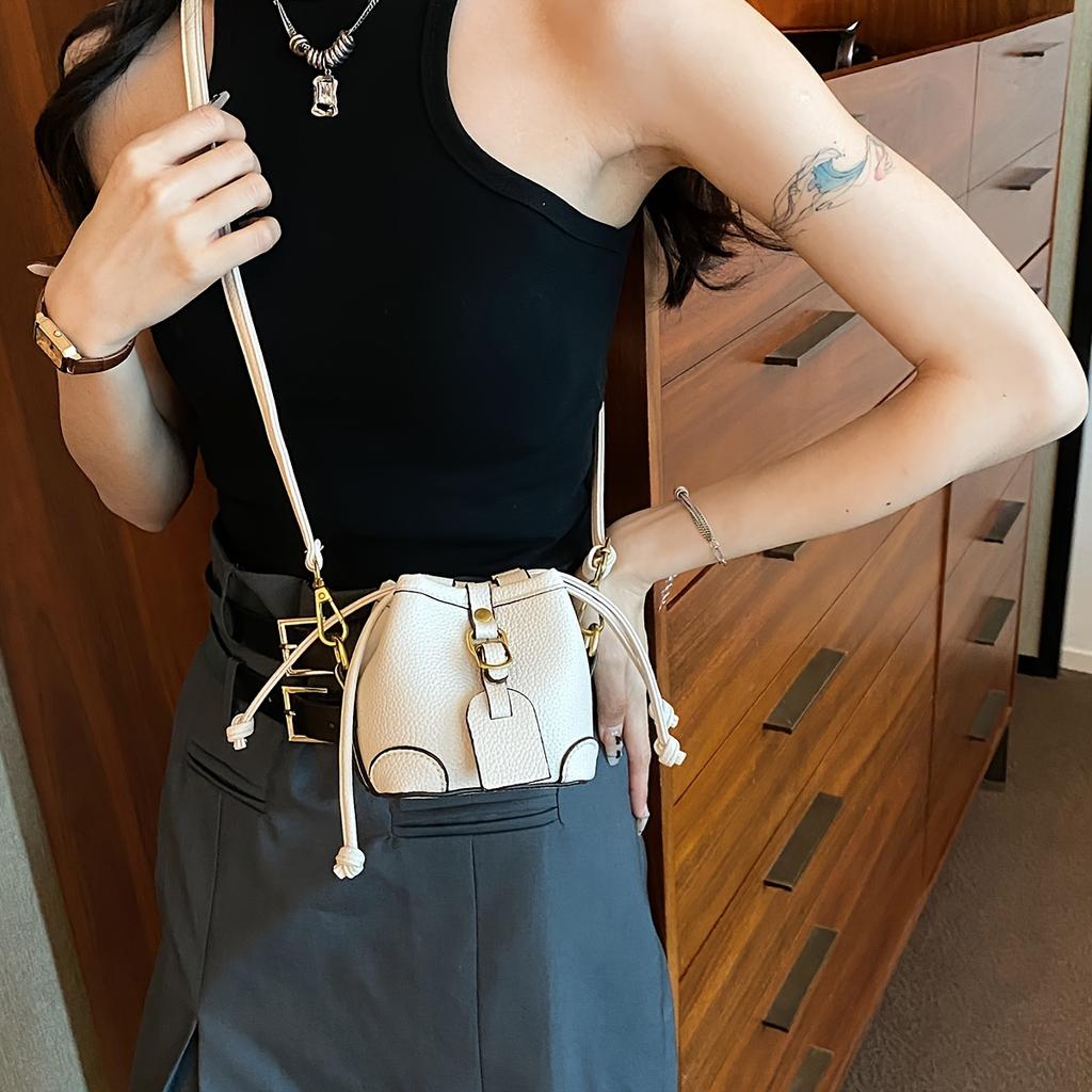 Trendy Color Block Mini Bucket Bag For Girls Cute PU Leather Crossbody Bag Lightweight Drawstring Shoulder Bag For School Parties