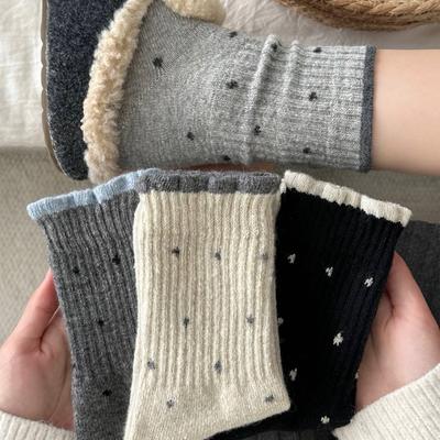 Κάλτσες και καλσόν – Κάλτσες