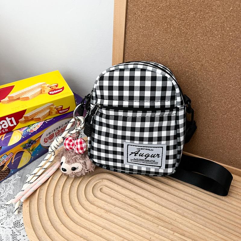 2025 New Mobile Phone Bag Trendy Messenger Women's Bag Student Korean Version Simple Plaid Small Satchel Mini Small Bag