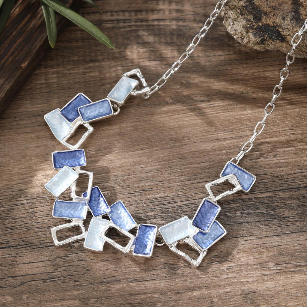 New color painting oil geometric hollow square neck chain personalized women's high sense irregular necklace