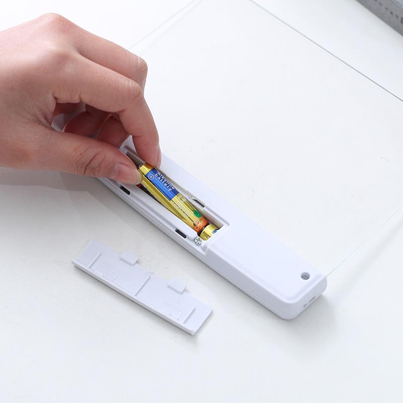 LEDs Reading Lamp Night Light Board Reading Lamp 3 * AA Cell Powered Operated for Office Students Use Portable