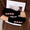 Fair Island Style Crosshatched Pattern Wool Gloves Red Women Cycling Mittens Outdoor