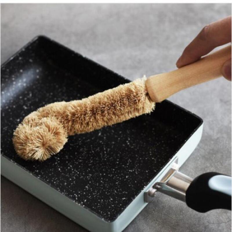 1 Minimal Wooden Cleaning Brush
