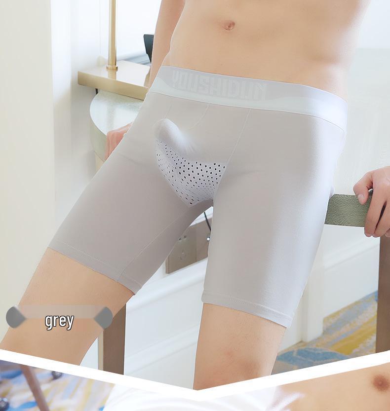 Men's Cotton Mid-Waist Breathable Briefs with Gun Egg Separation, Available in All Seasons.