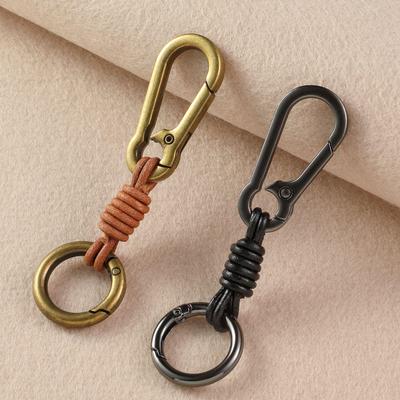 Retro Cowhide Leather Car Keychain with Handmade Woven Design