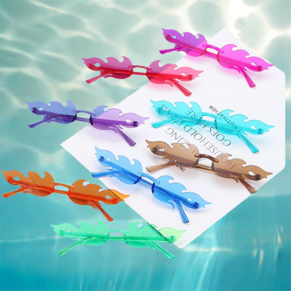 Fire Flame Sunglasses for Female Trendy Rim-Free Sunglasses Novelty Metal Framesd UV 400 Protection Sun Spectacles Party Cosplay Eye Spectacles