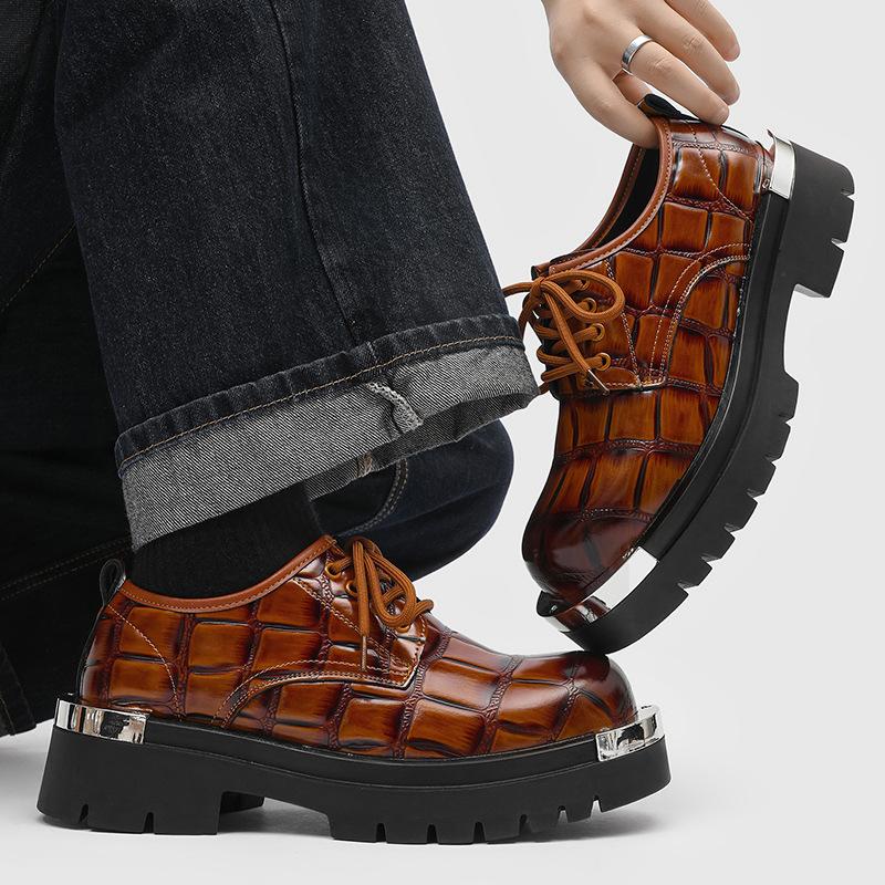 Scarpe Derby stile britannico giovanile testa larga scarpe in pelle motivo coccodrillo casual scarpe taglia grande