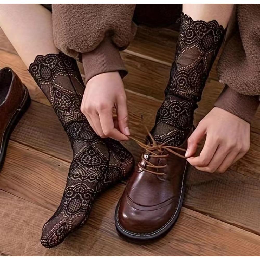 Spring and Autumn Women's Socks Peacock Pattern Lace Socks Korean Version Stacking Socks Bottom Boots Socks JK Hollow Princess Socks