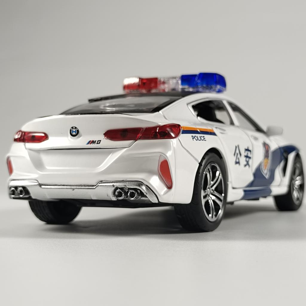 1:32 BMW M8 Police Alloy Car Diecast Model Children Vehicle Model Toy Display Collection Ornament Decoration Gift For Childrens