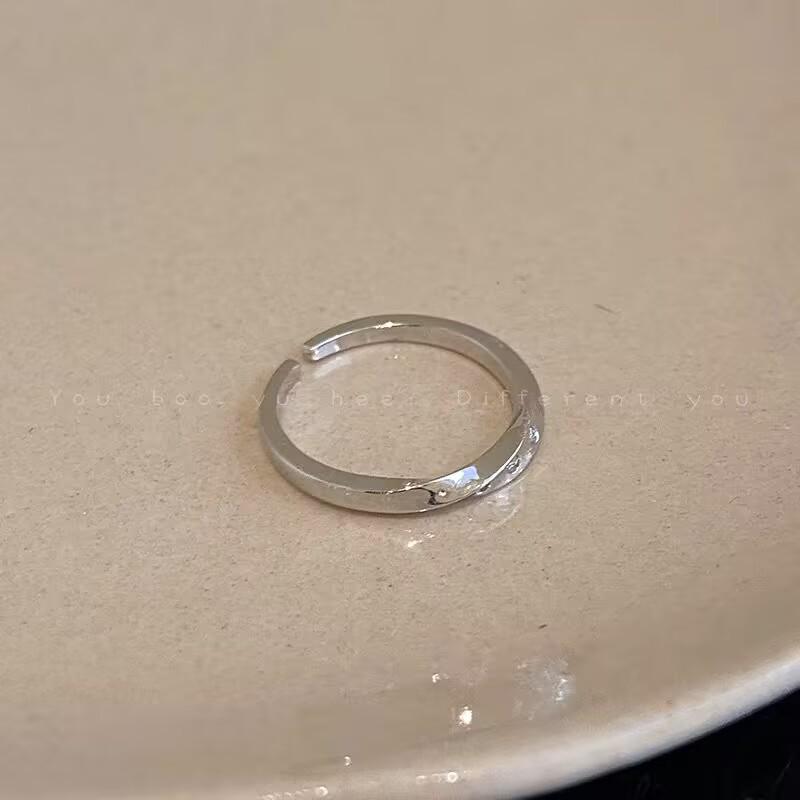 2024 Women's Luxury Open Style Personality Index Finger Ring - Elegant High-End Jewelry