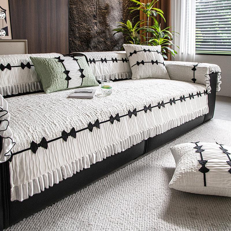 

Simple Light Luxury Sofa Cushion Summer New One-Piece Combination Sofa Cover Towel Cool Sofa Cushion 70*70cm