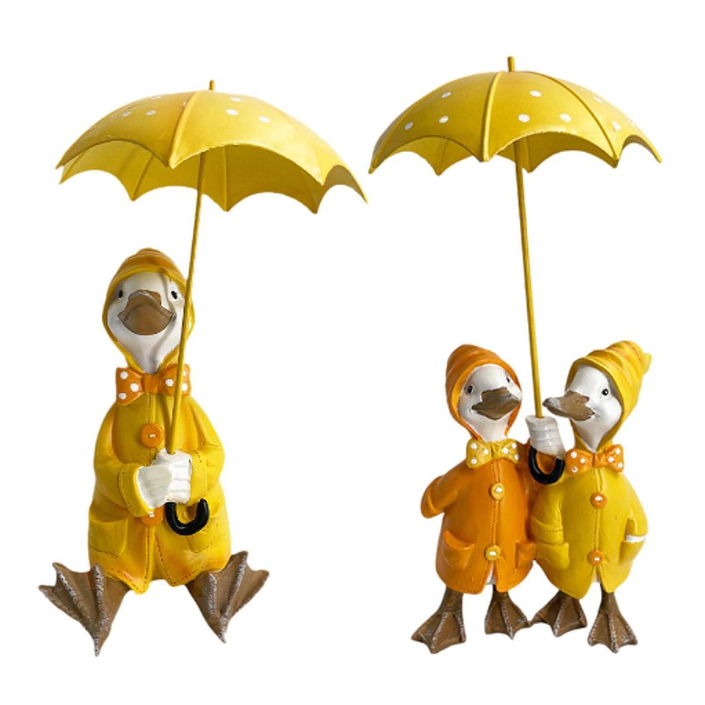 Duck Holding Umbrella Statue Resin Figurine Ornament Centerpiece Collection