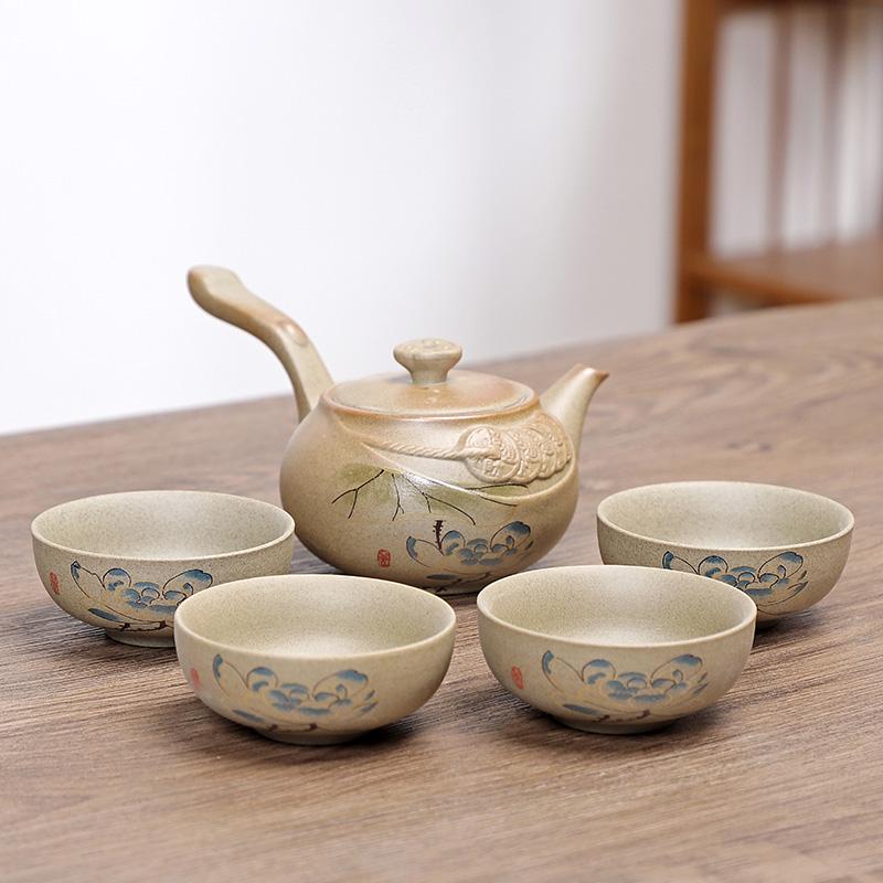 

Teapot Set with One Pot and Four Cups Chinese Ceramic Side Handle Pot Coarse Pottery Travel Tea Set Four People Making A Teapot Five-piece Set