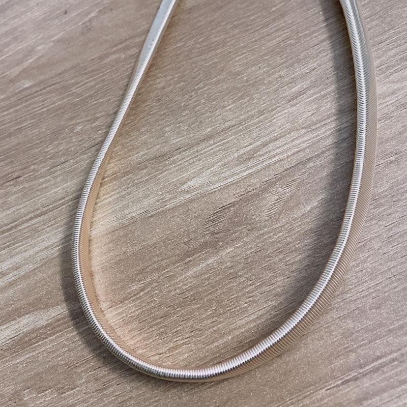 

Design Vintage Simple Metal Rose Flower Elastic Waistband For Stylish Outfits Gold Rose Backup Belt